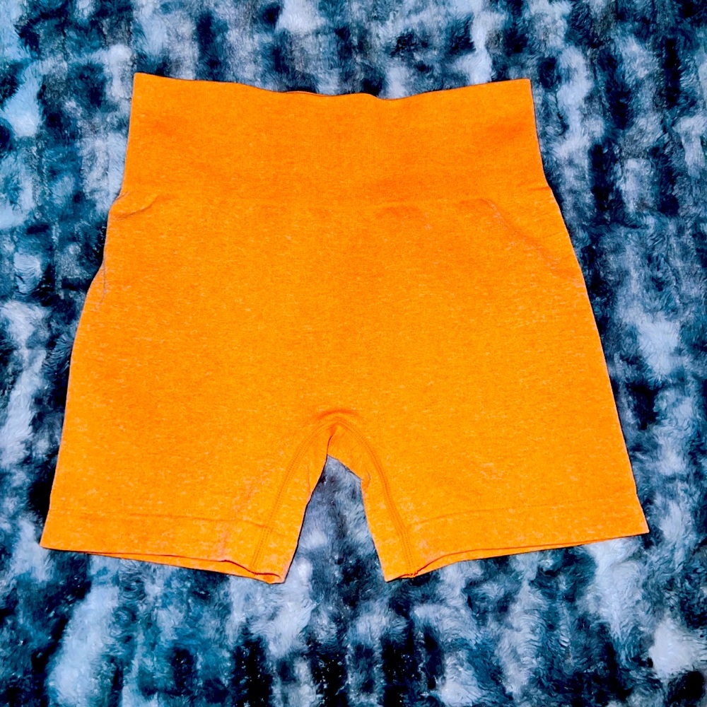 M Boutique Orange Biker Shorts. Size Medium.